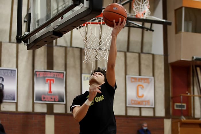 Thurston.Willamette.boys-basketball.Michele-Bunch.5